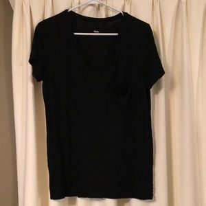 Black t shirt